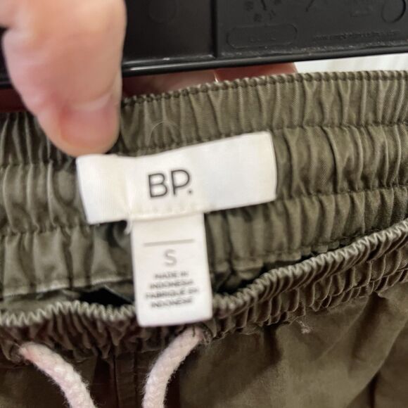 BP. Army Green Drawstring Pull On Elastic Waist Shorts Canvas Pockets Womens S - Picture 6 of 9